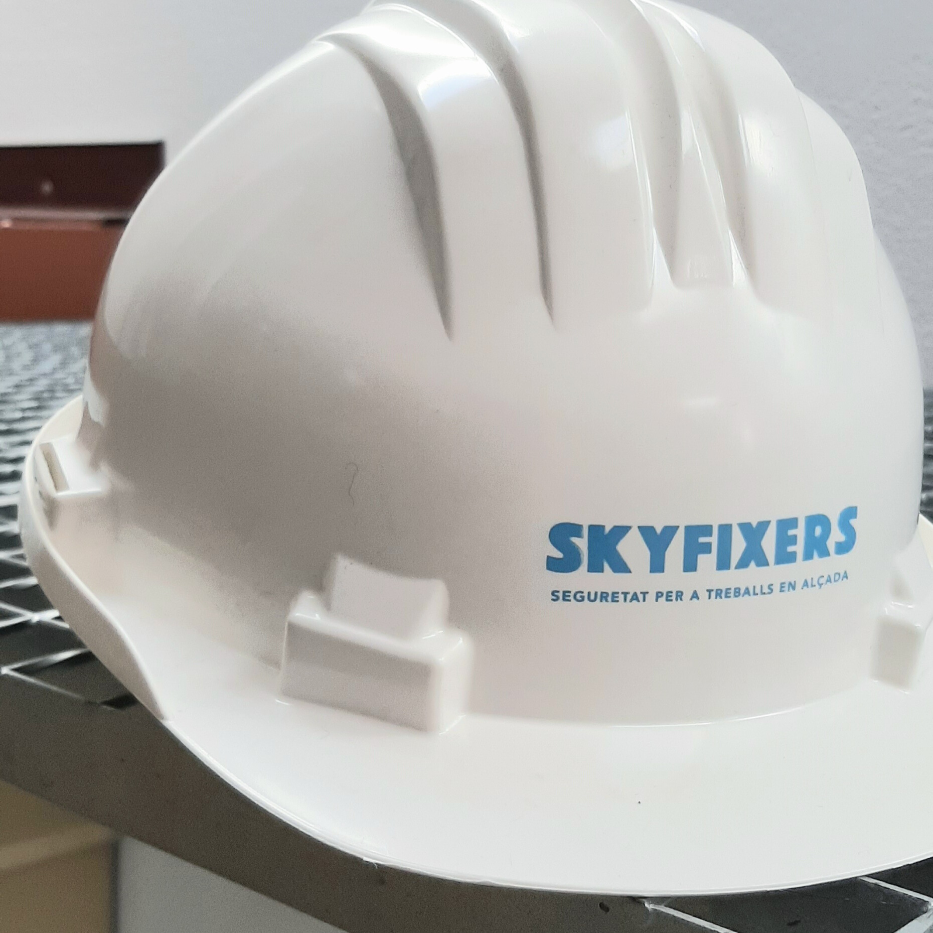 Casco 5-RS BÁSICO SKYFIXERS BLANCO